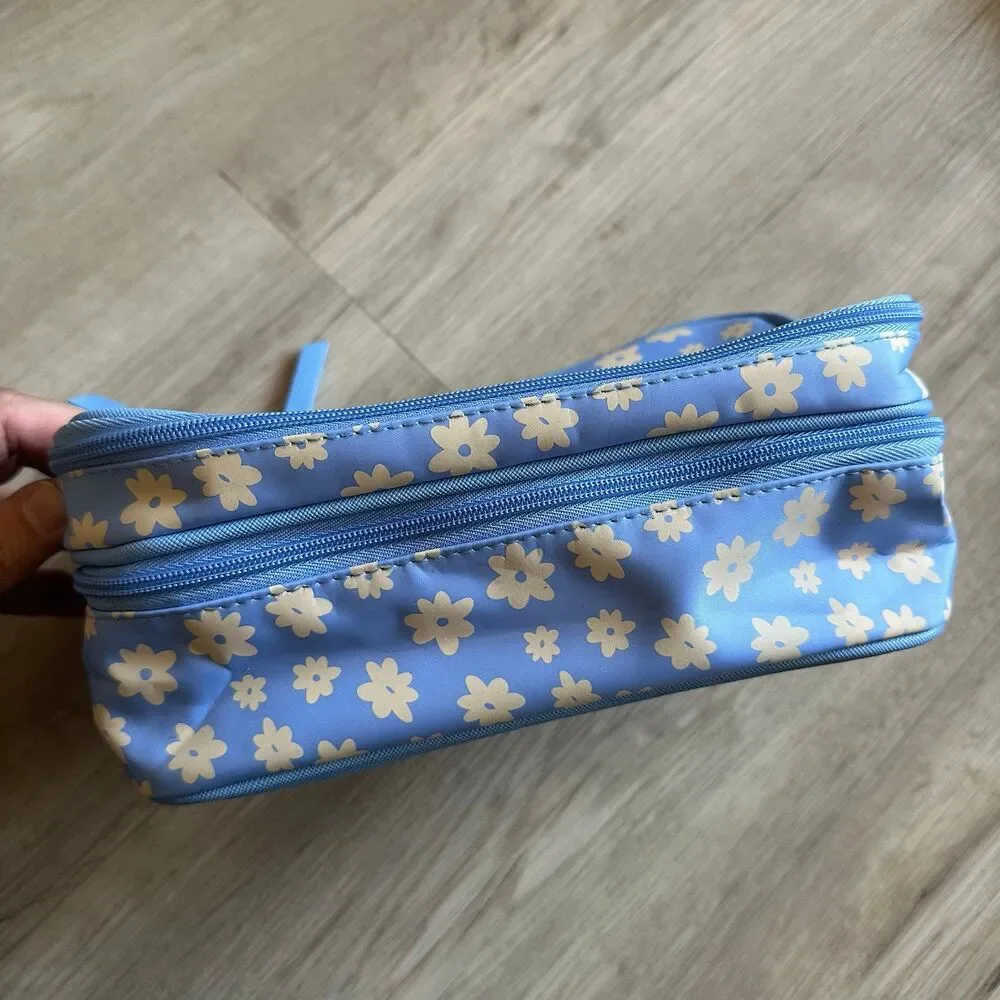 Tender Love & Carry Cosmetic Bag Art Tools Make Up Trinkets